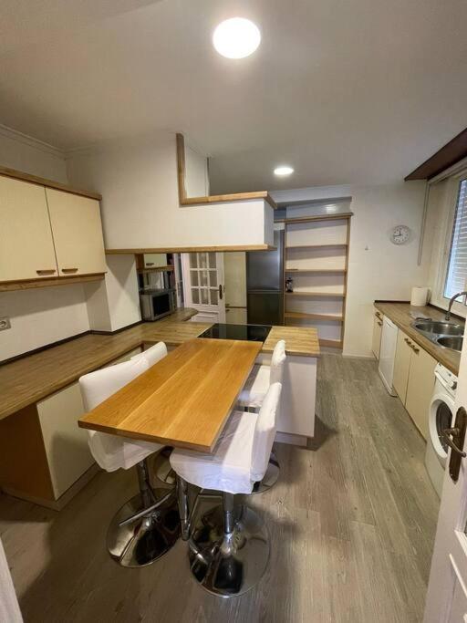 Exclusivo Atico Con Terraza Al Mar *